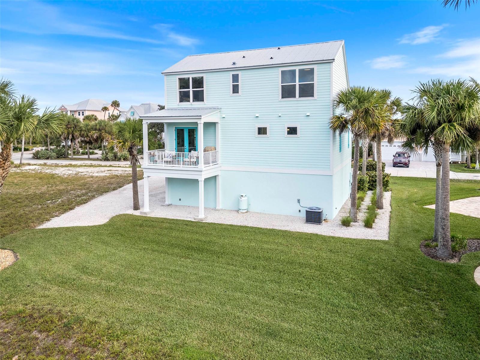 Image 41 of 44 For 622 Riverside Landing Drive