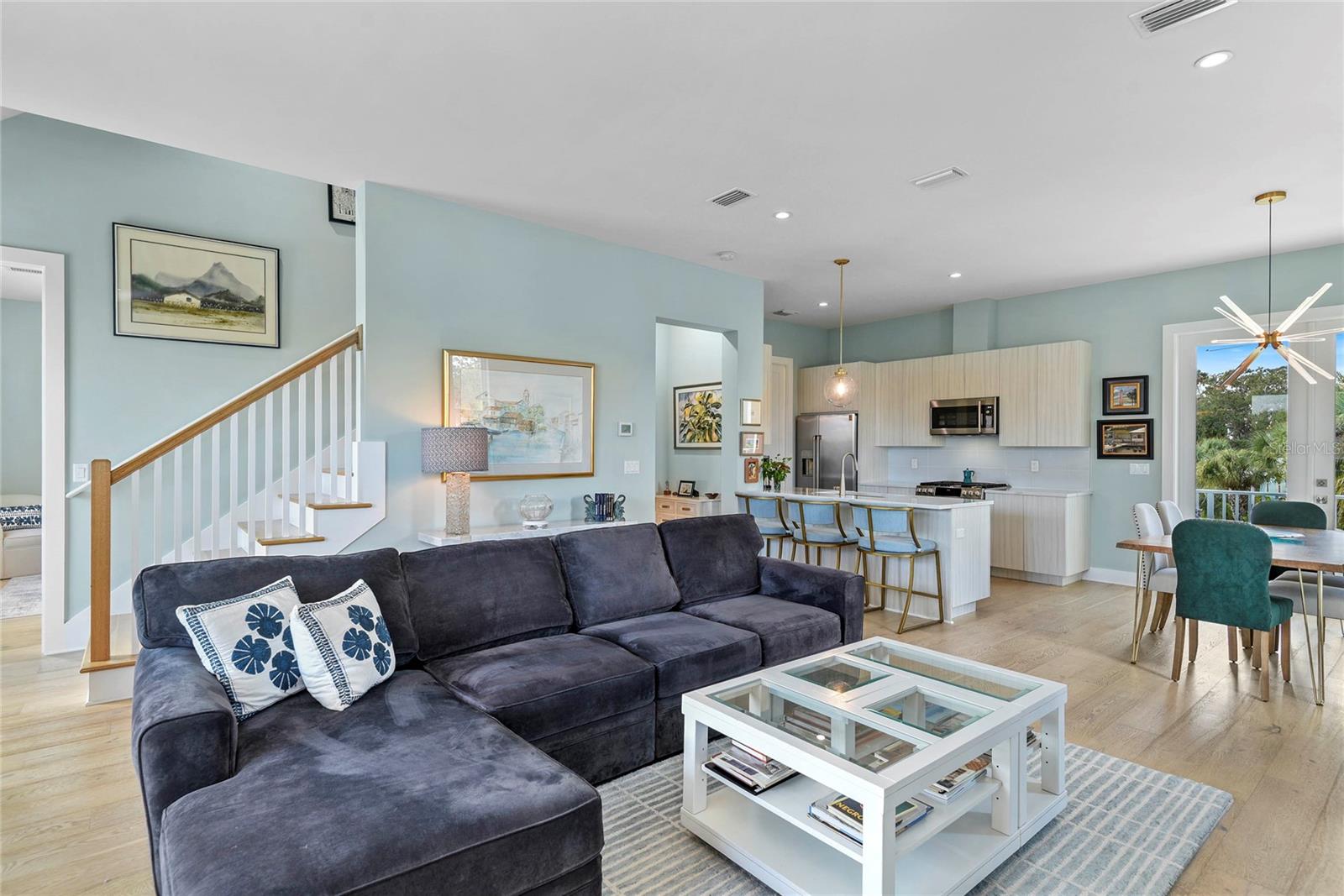 Image 8 of 44 For 622 Riverside Landing Drive