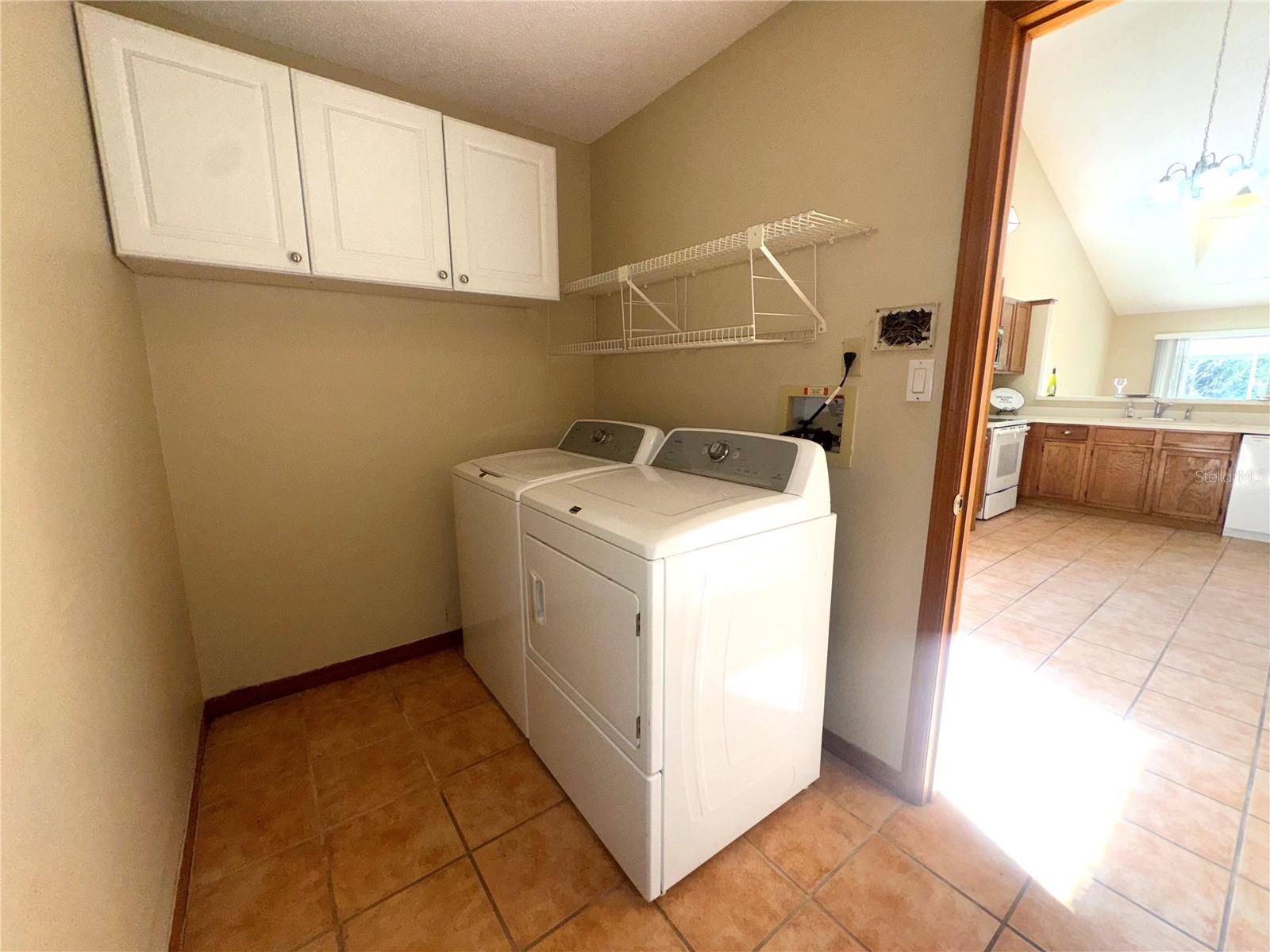 Image 23 of 32 For 533 Remington Oak Drive