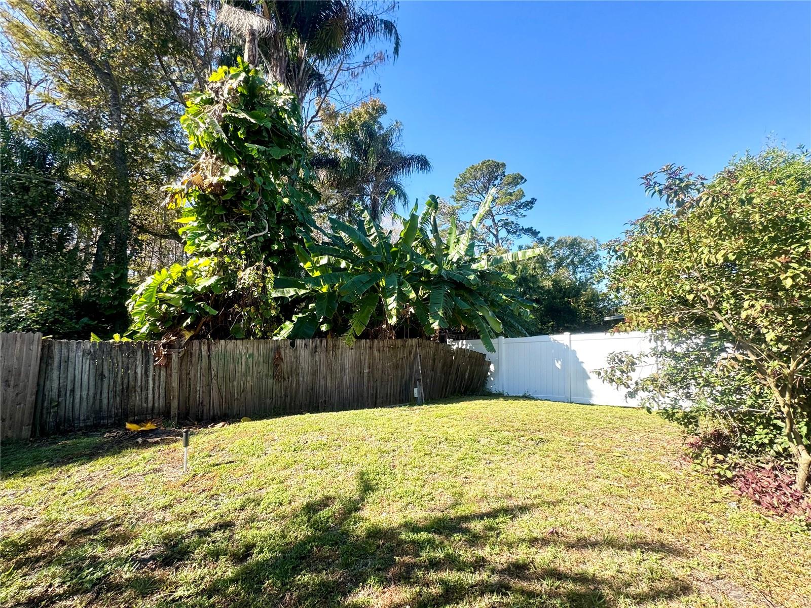 Image 28 of 32 For 533 Remington Oak Drive