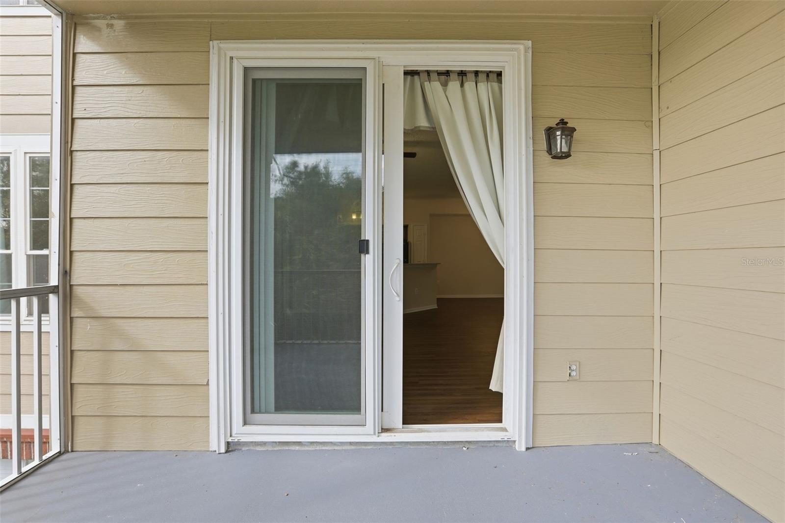 Image 27 of 38 For 13103 Mulberry Park Drive 829