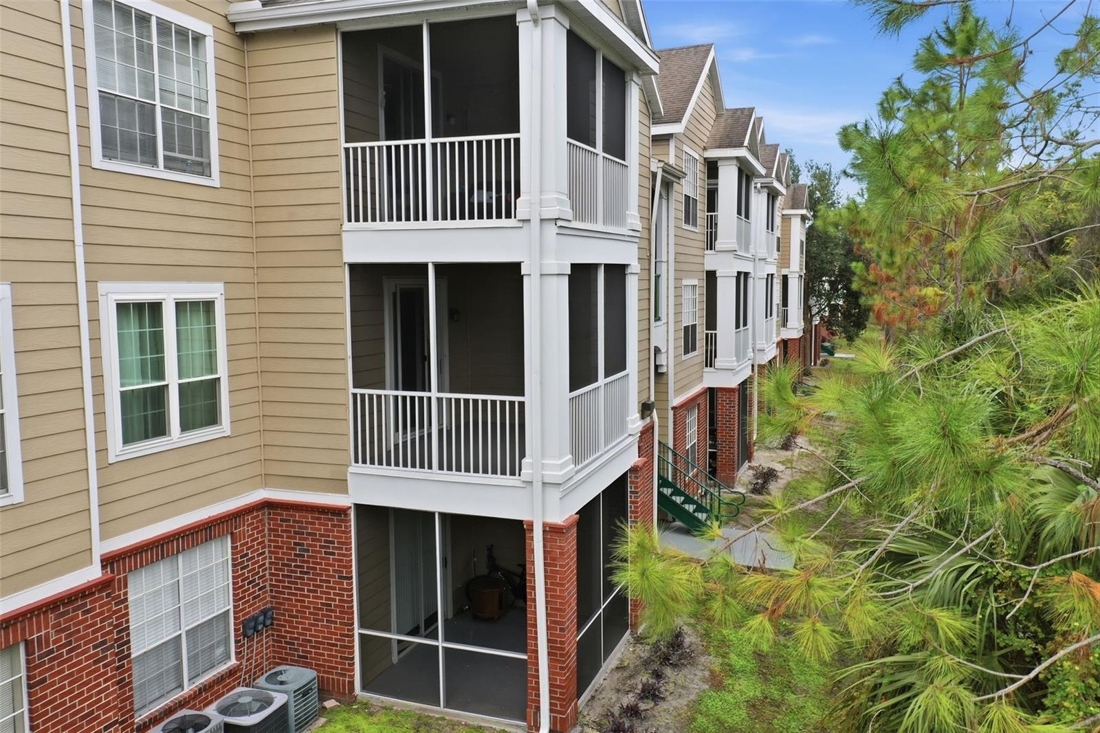 Image 29 of 38 For 13103 Mulberry Park Drive 829