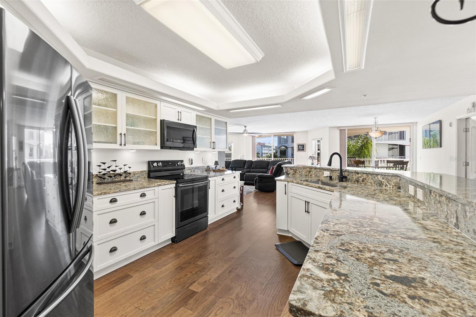 Image 20 of 57 For 8934 Puerto Del Rio Drive 8304