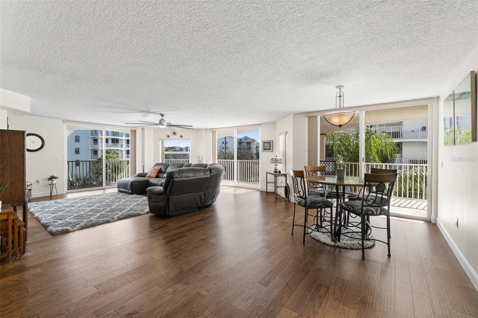 Image 26 of 57 For 8934 Puerto Del Rio Drive 8304