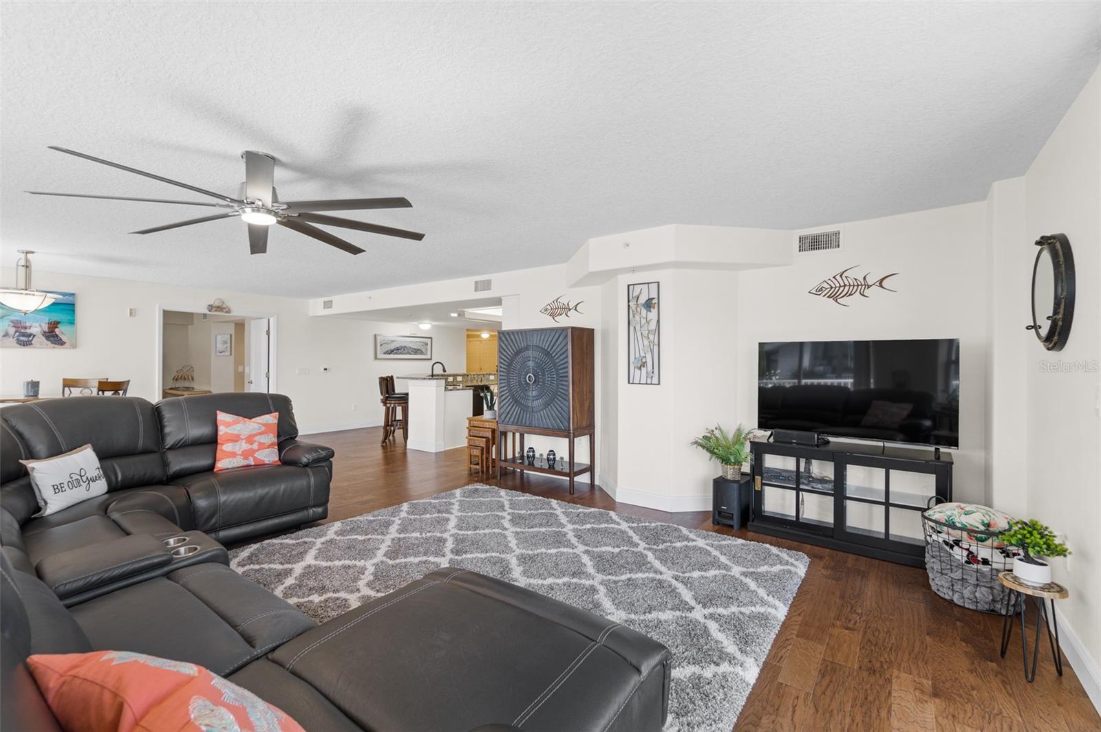 Image 29 of 57 For 8934 Puerto Del Rio Drive 8304