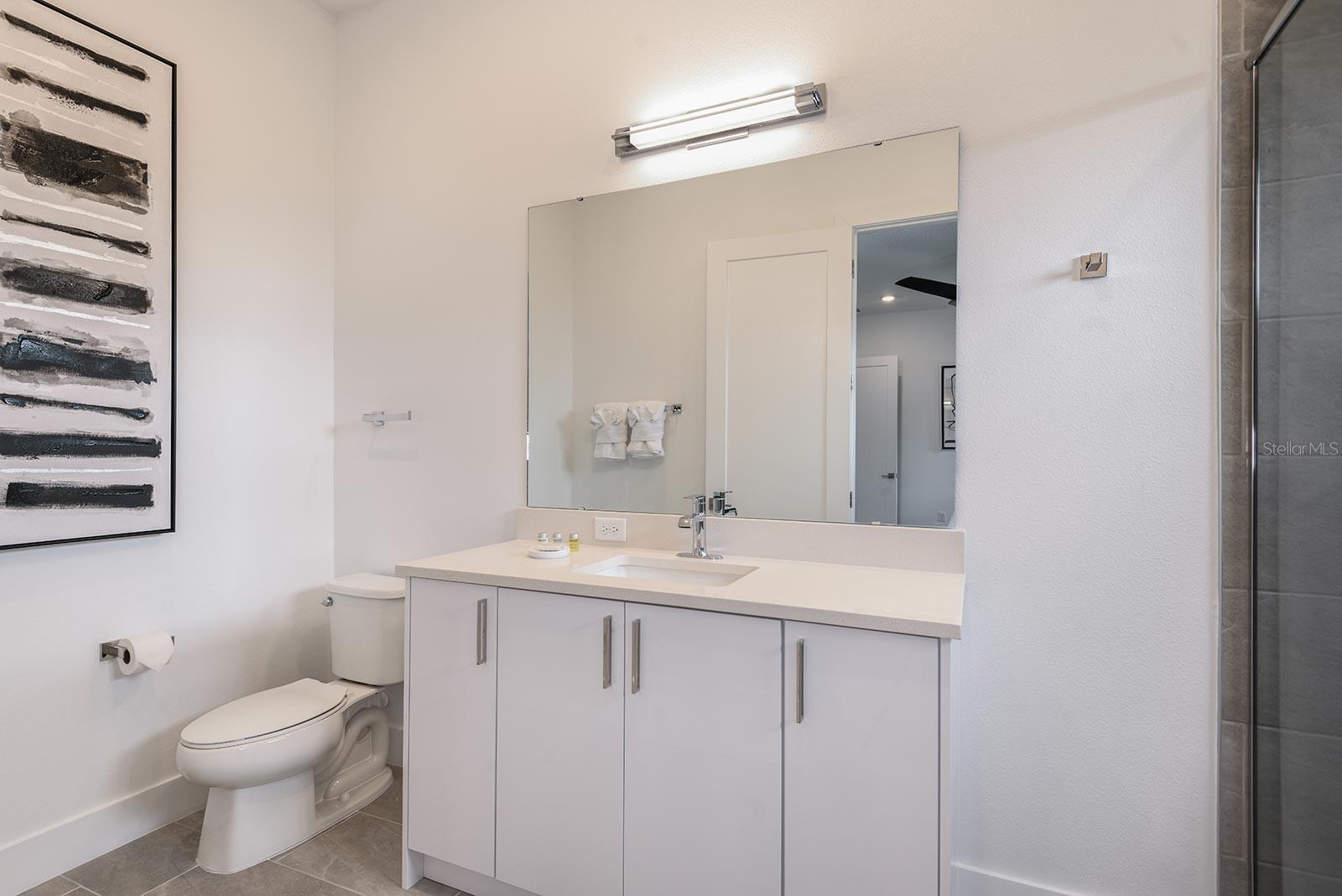 Image 33 of 45 For 2013 Oak Creek Loop