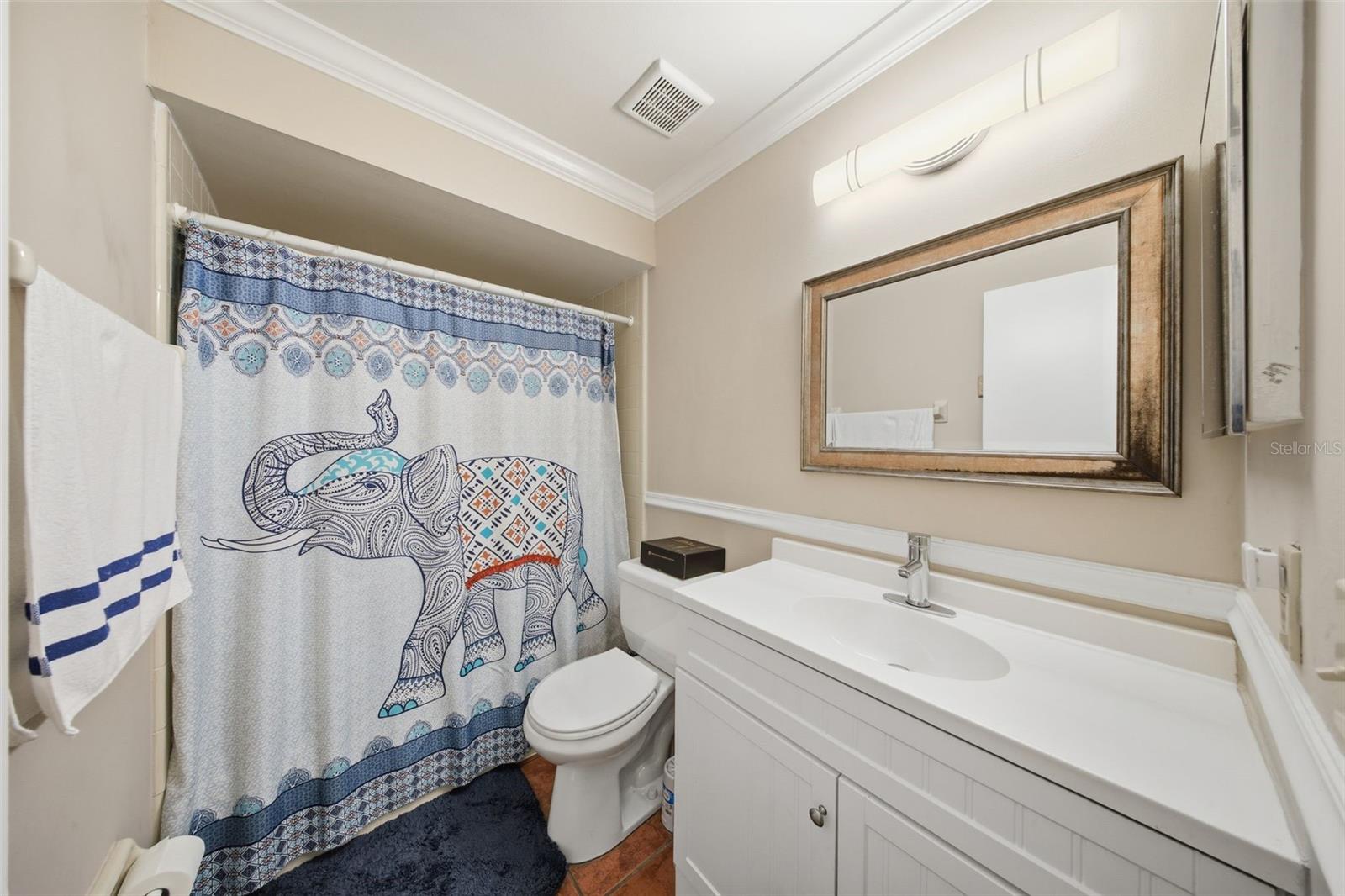 Image 20 of 30 For 70 Silver Falls Circle