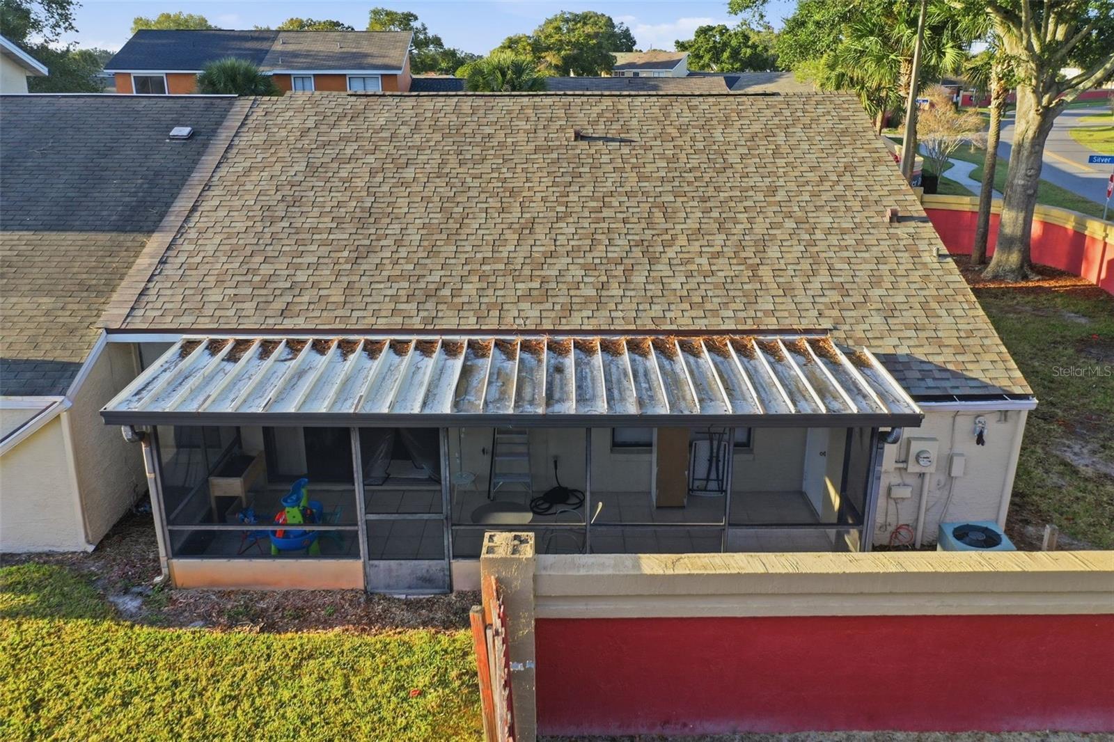 Image 26 of 30 For 70 Silver Falls Circle