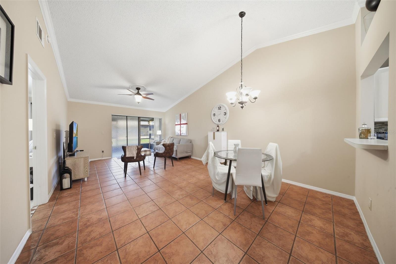 Image 8 of 30 For 70 Silver Falls Circle