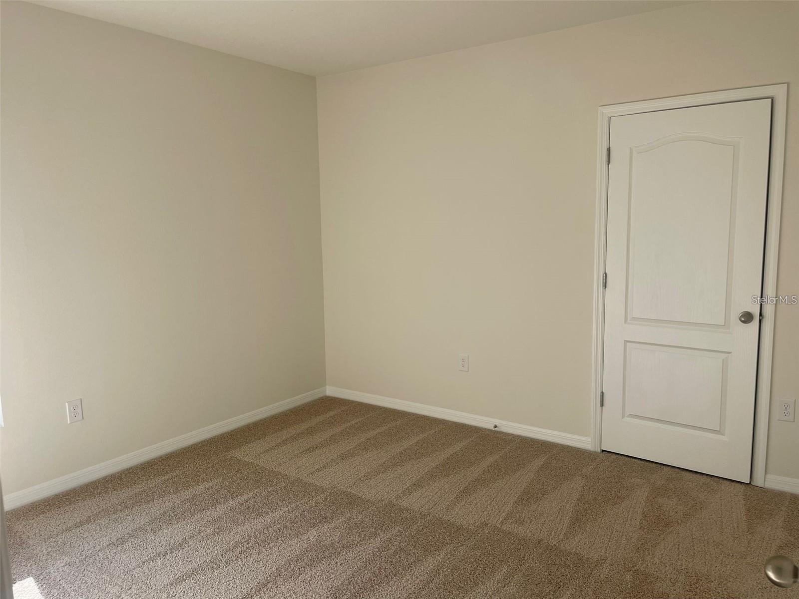 Image 7 of 17 For 2738 Sunkissed Drive