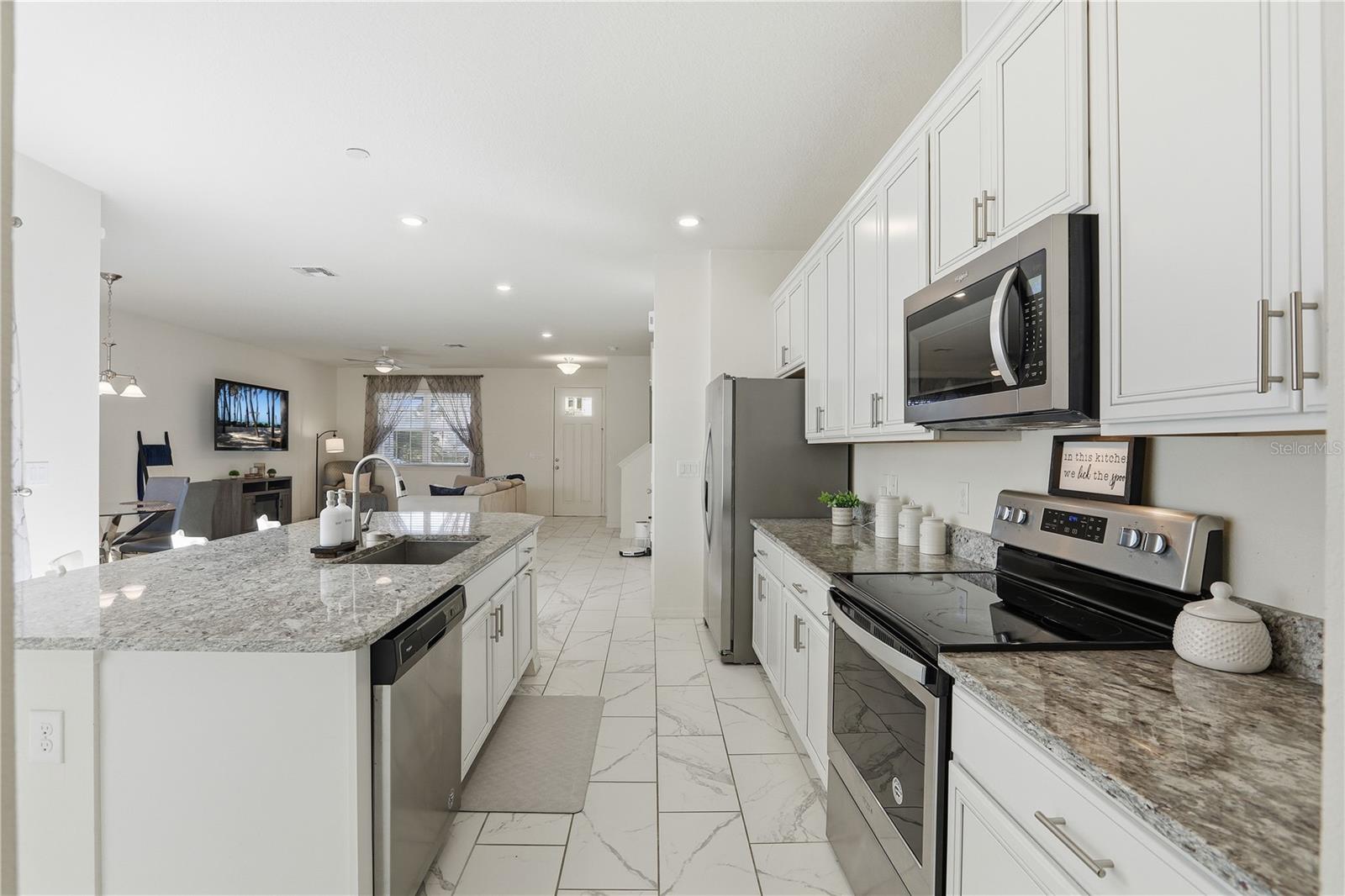 Image 10 of 39 For 5844 Soter Lane