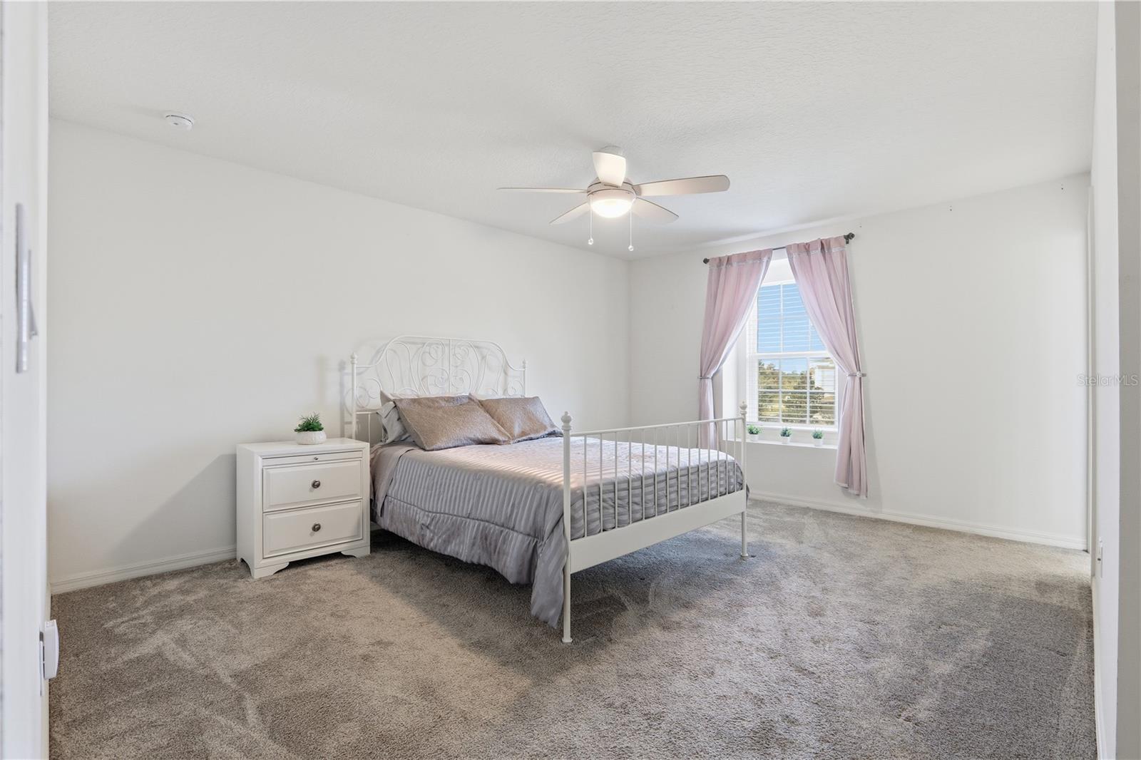 Image 13 of 39 For 5844 Soter Lane