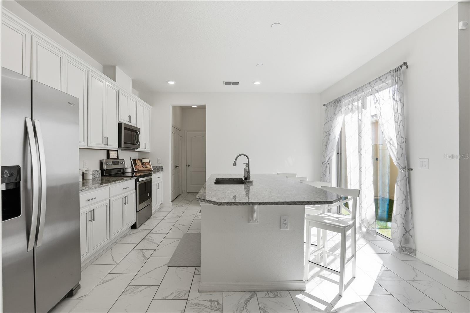 Image 8 of 39 For 5844 Soter Lane