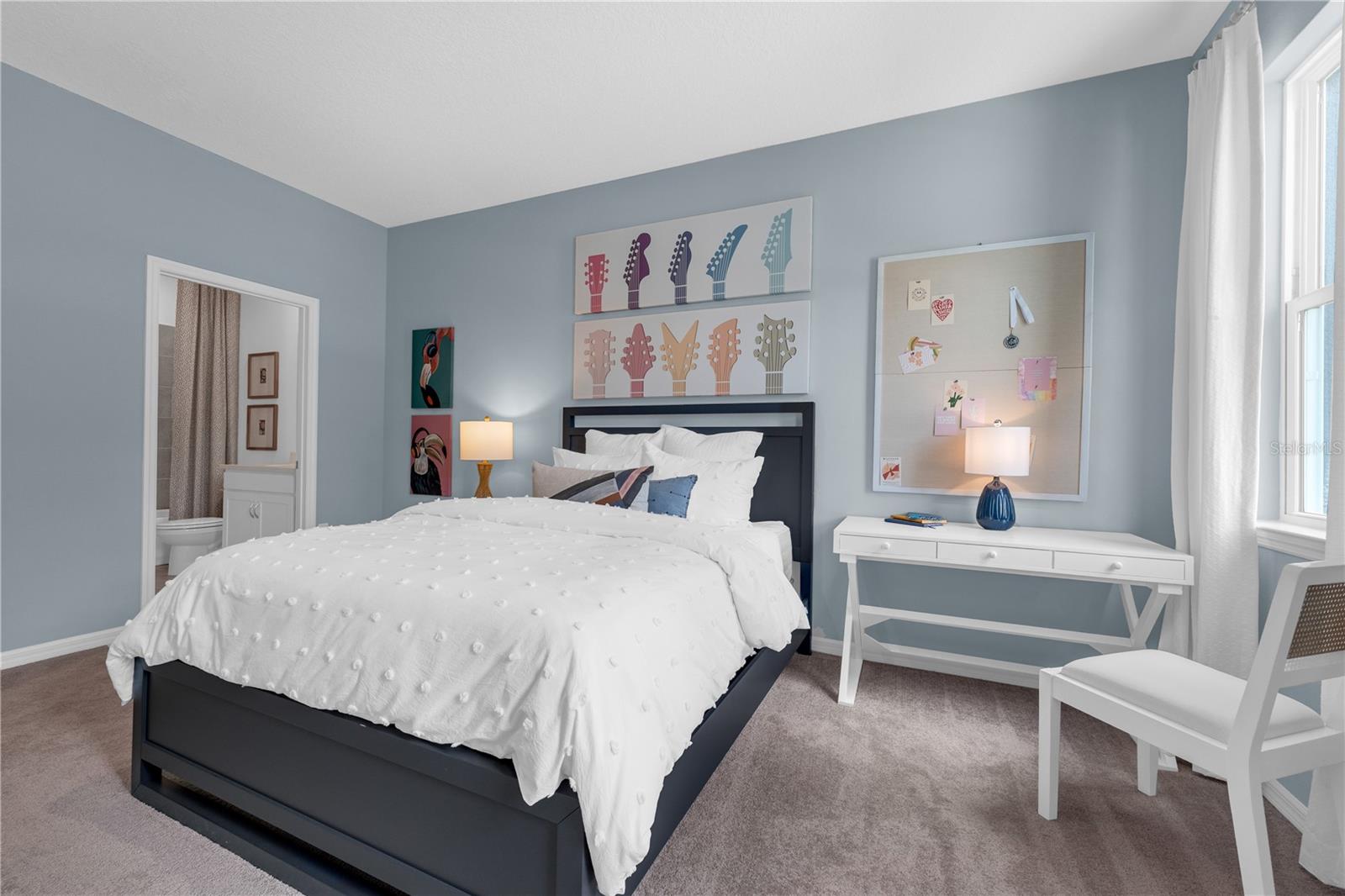 Image 21 of 43 For 1118 Clay Boulevard