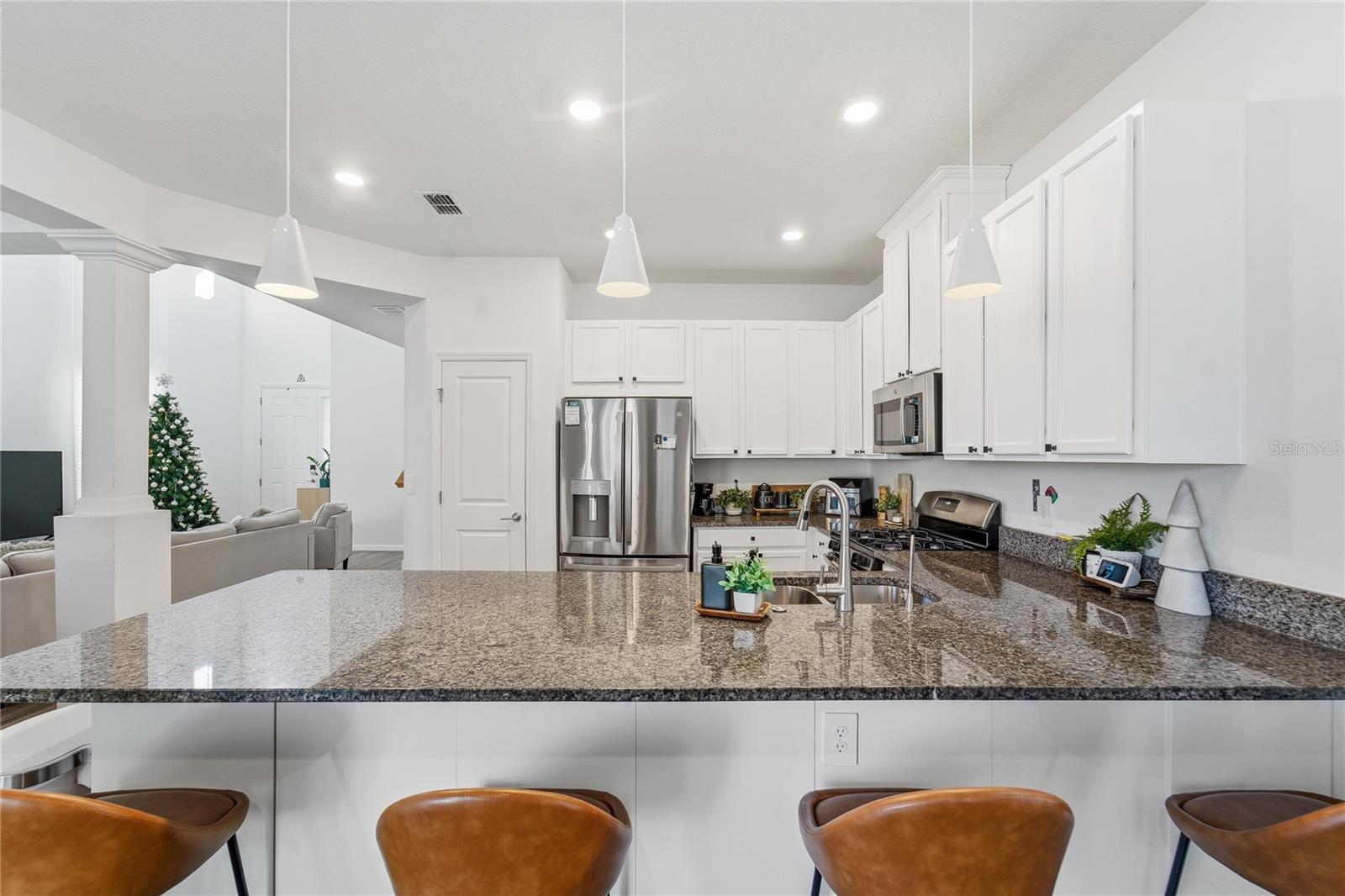 Image 10 of 38 For 2816 Hilltop Road