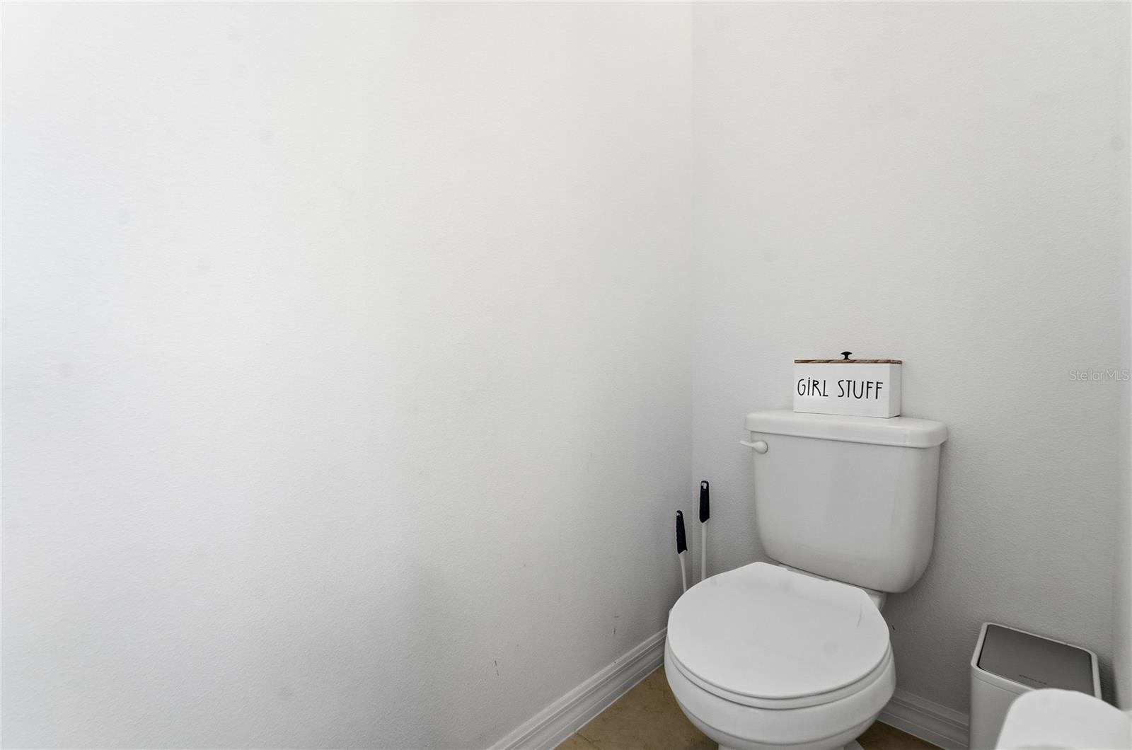 Image 28 of 38 For 2816 Hilltop Road