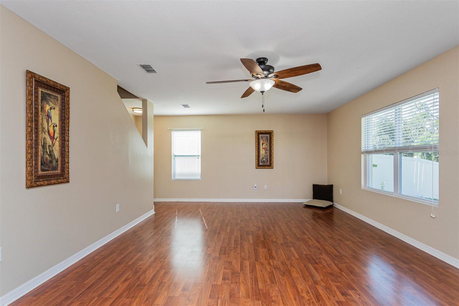 Image 6 of 26 For 2470 Valhalla Dr