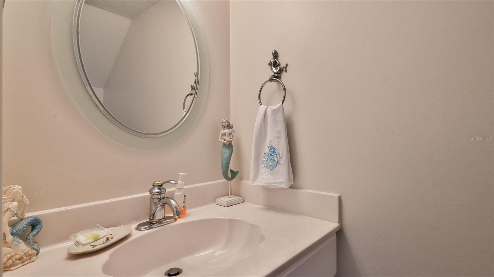 Image 17 of 50 For 2401 Atlantic Avenue D306