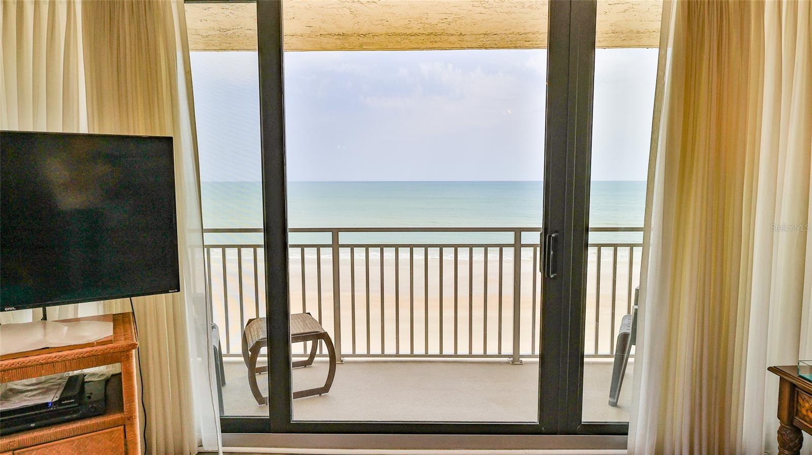 Image 9 of 50 For 2401 Atlantic Avenue D306