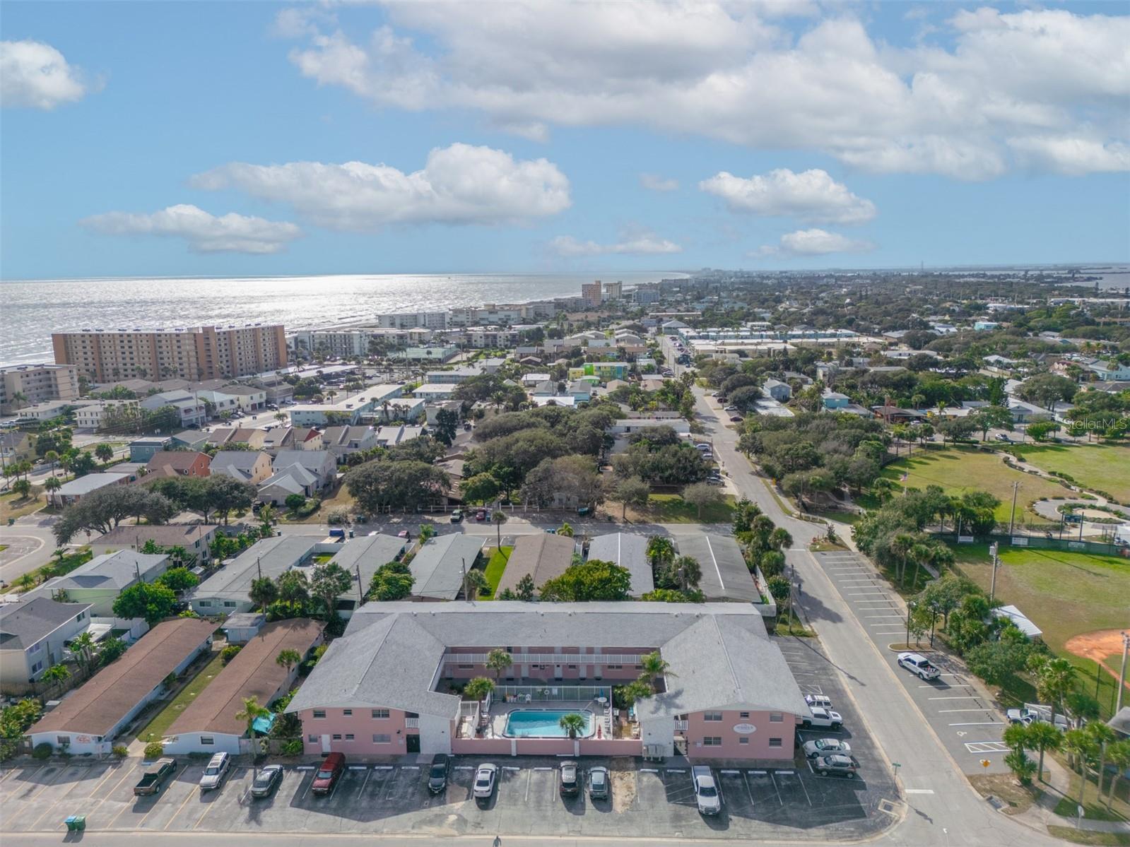 Image 13 of 37 For 401 Monroe Avenue B201