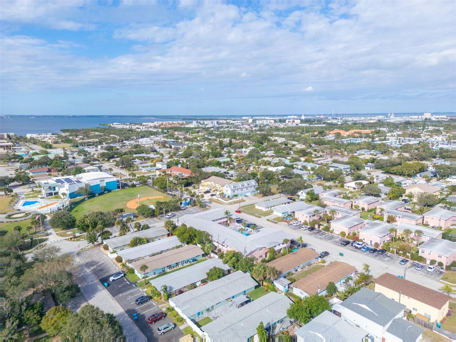 Image 16 of 37 For 401 Monroe Avenue B201