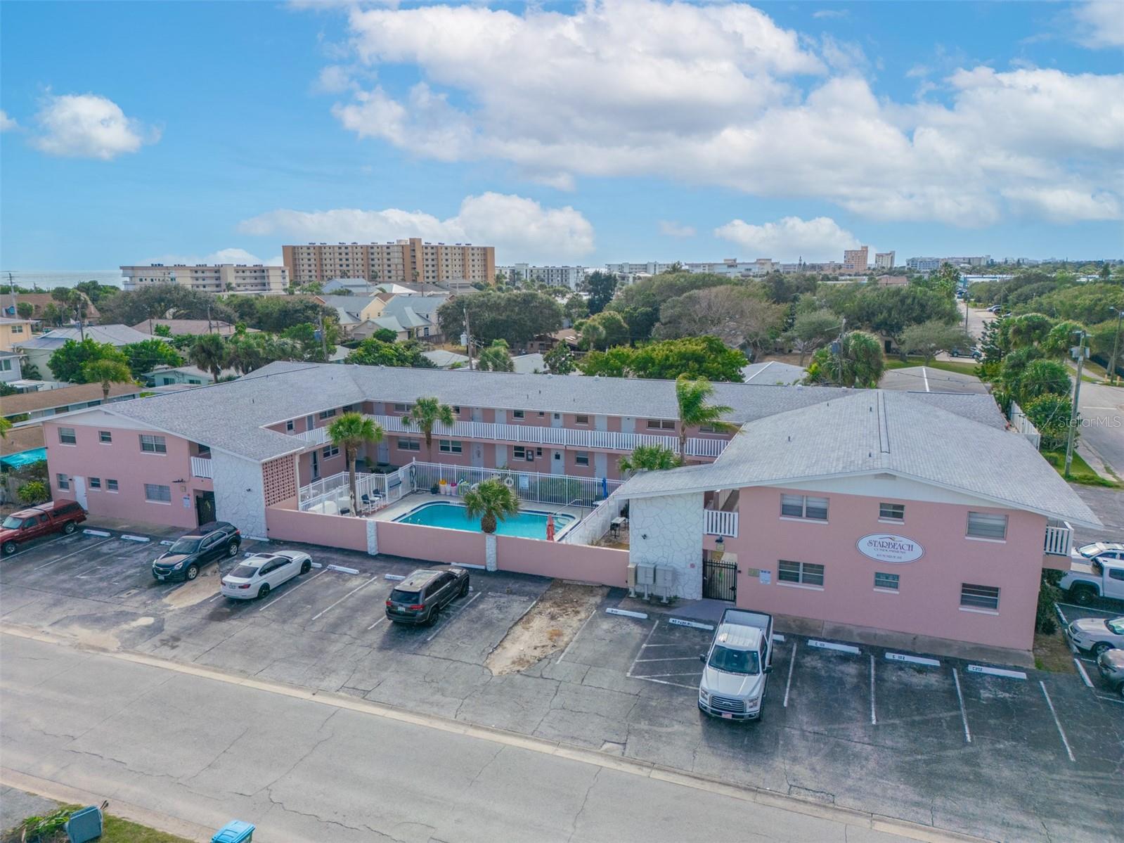 Image 20 of 37 For 401 Monroe Avenue B201