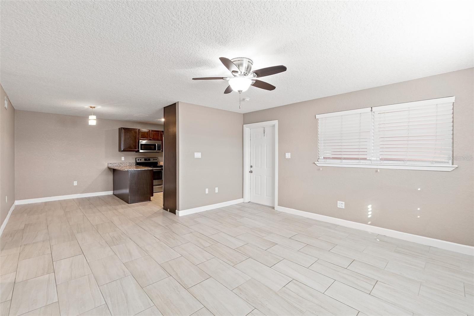 Image 23 of 37 For 401 Monroe Avenue B201