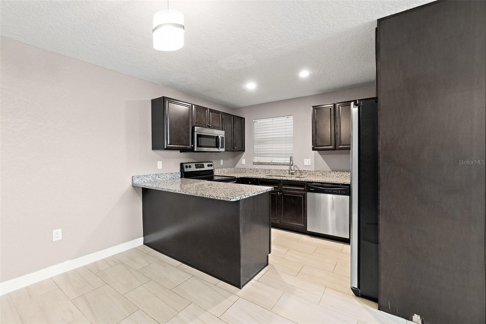 Image 26 of 37 For 401 Monroe Avenue B201