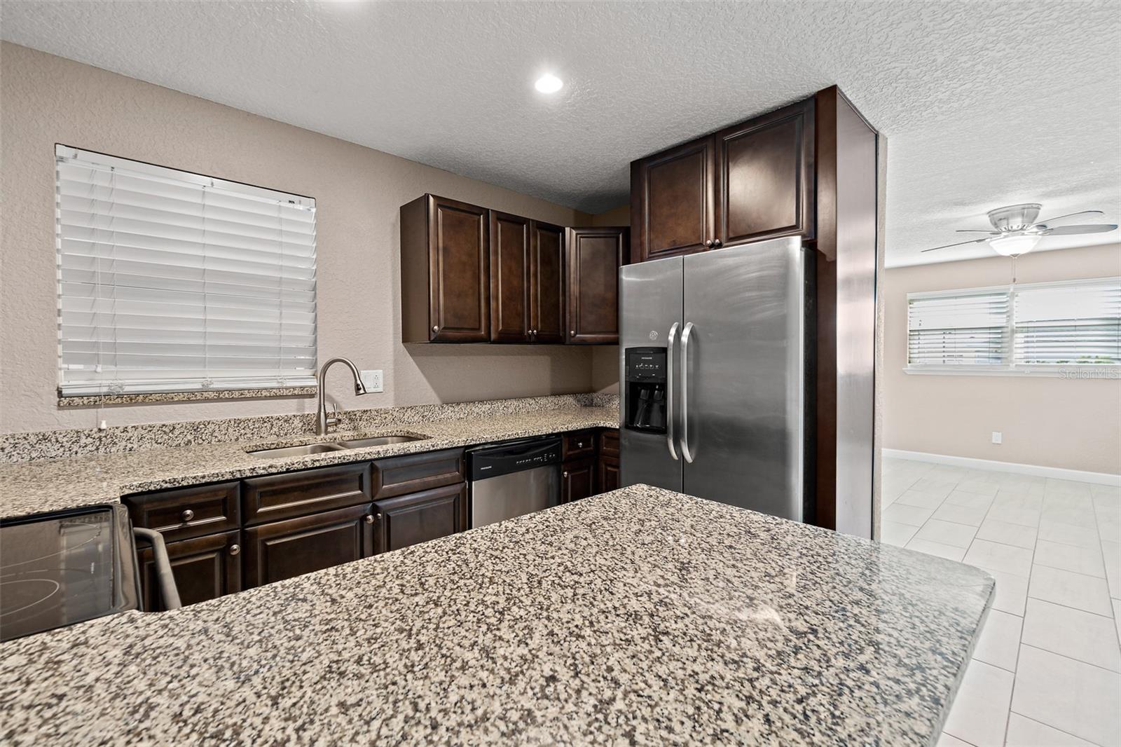 Image 28 of 37 For 401 Monroe Avenue B201