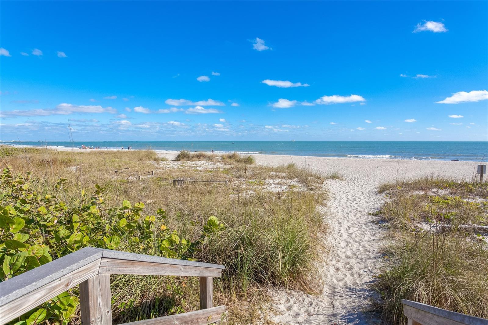 Image 3 of 37 For 401 Monroe Avenue B201