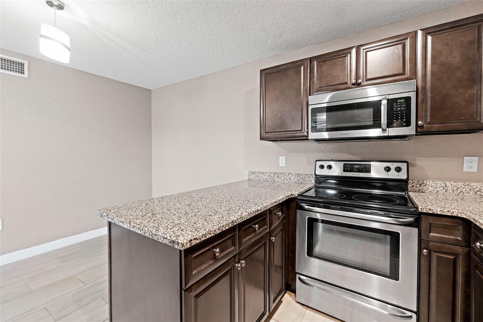 Image 30 of 37 For 401 Monroe Avenue B201