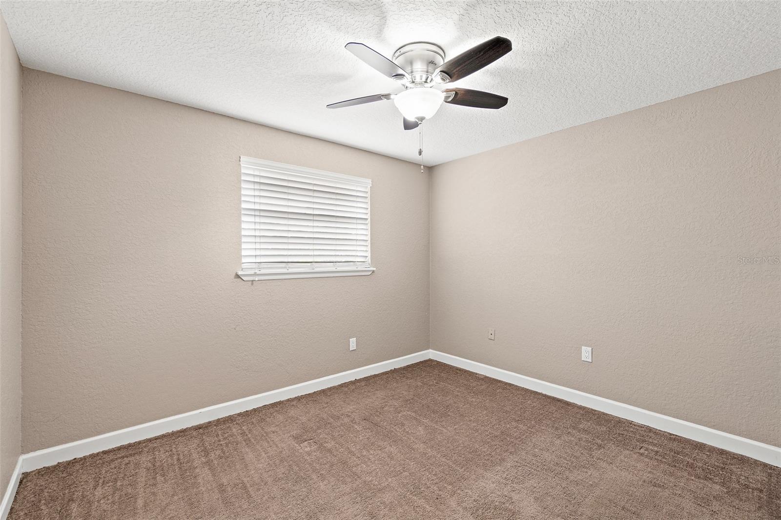 Image 34 of 37 For 401 Monroe Avenue B201