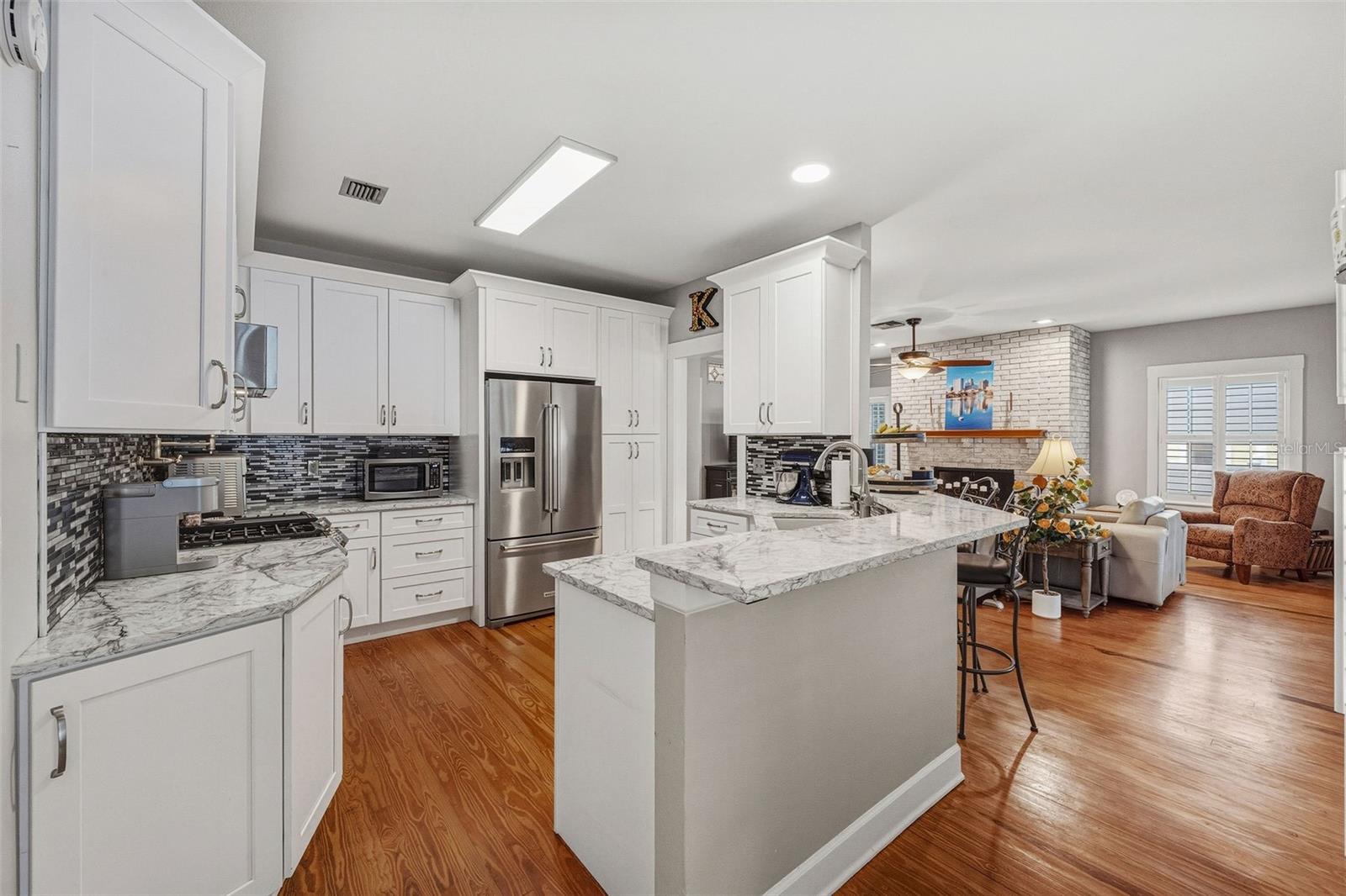 Image 13 of 40 For 1125 Munster Street