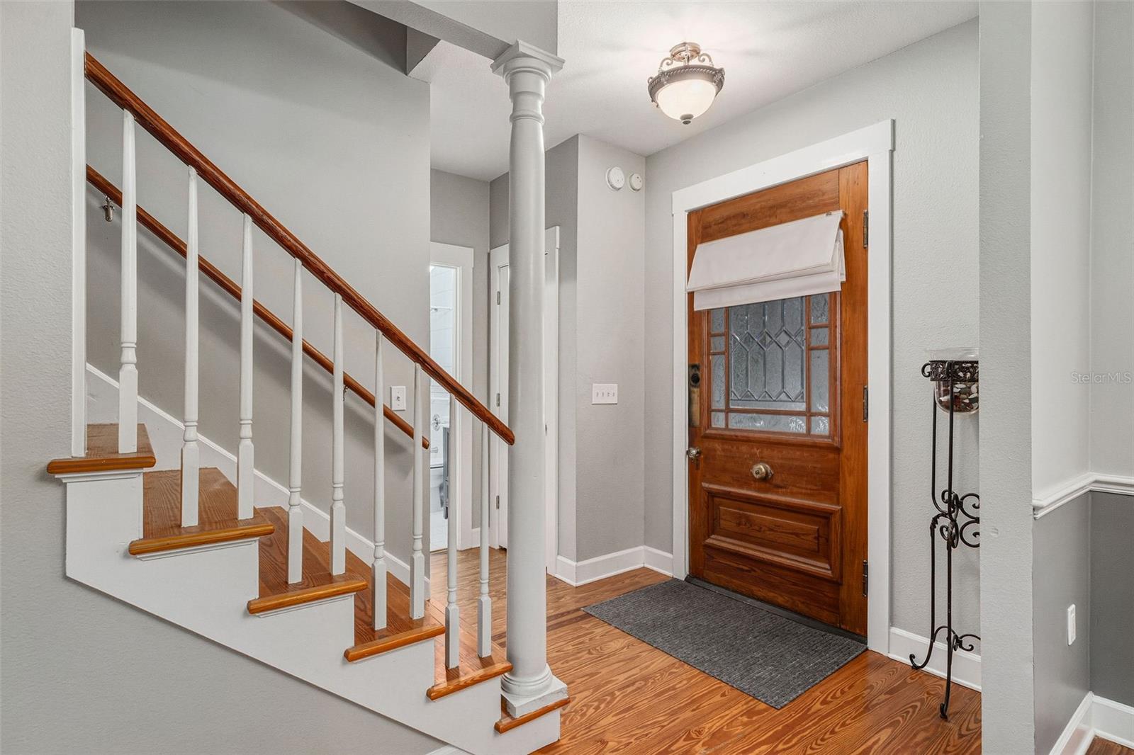 Image 4 of 40 For 1125 Munster Street