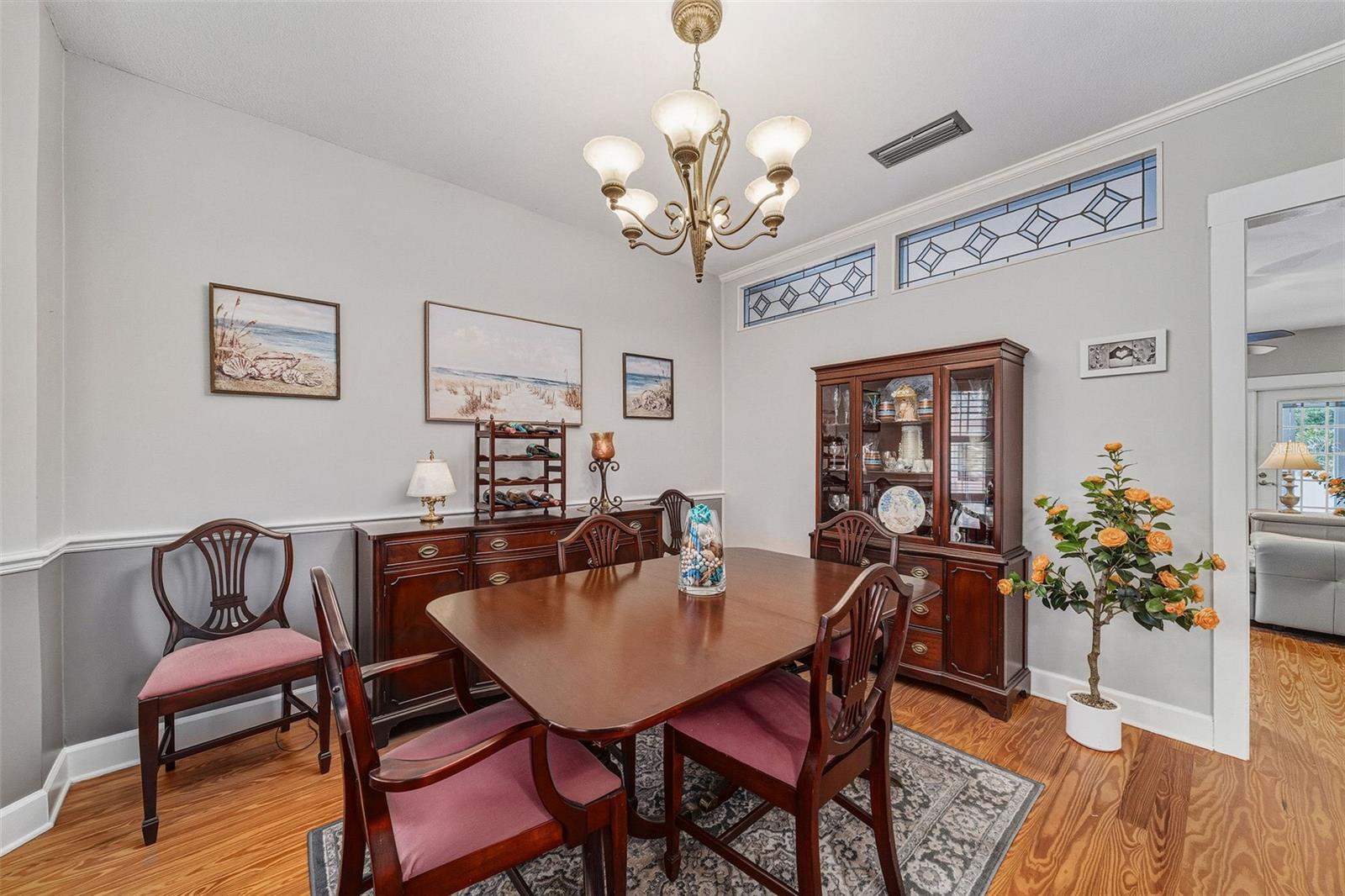 Image 6 of 40 For 1125 Munster Street