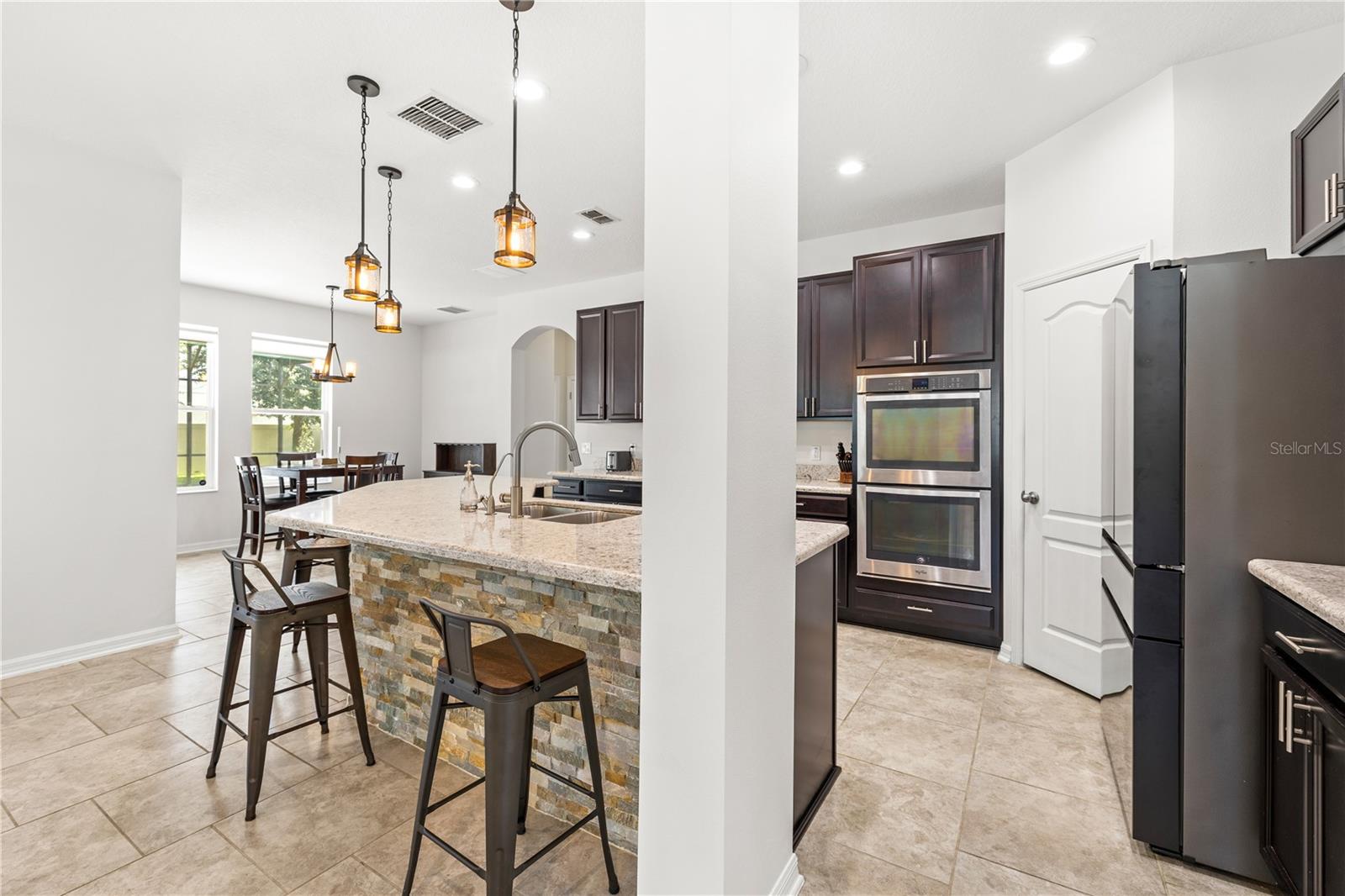 Image 13 of 72 For 14588 Magnolia Ridge Loop