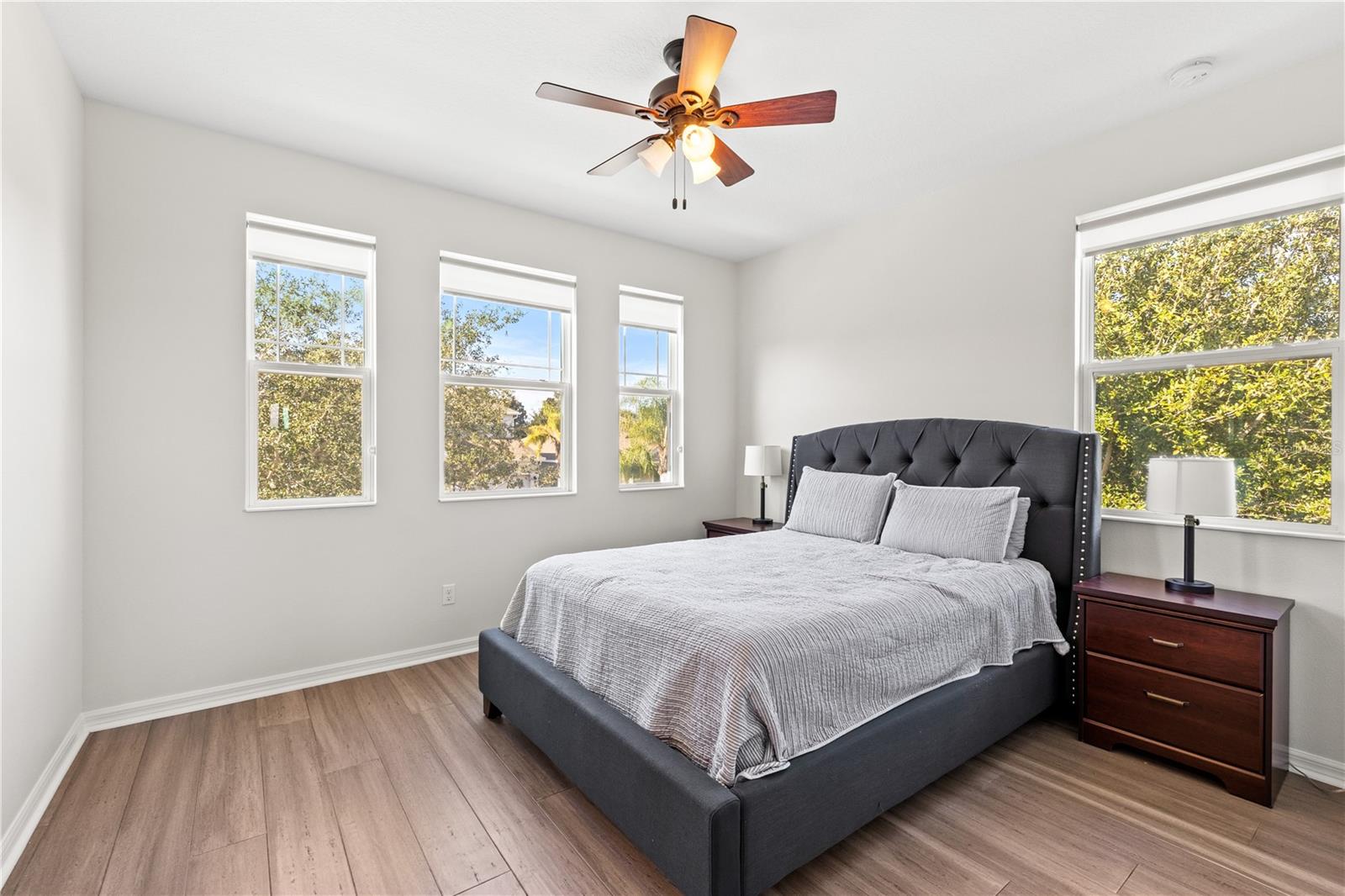 Image 21 of 72 For 14588 Magnolia Ridge Loop