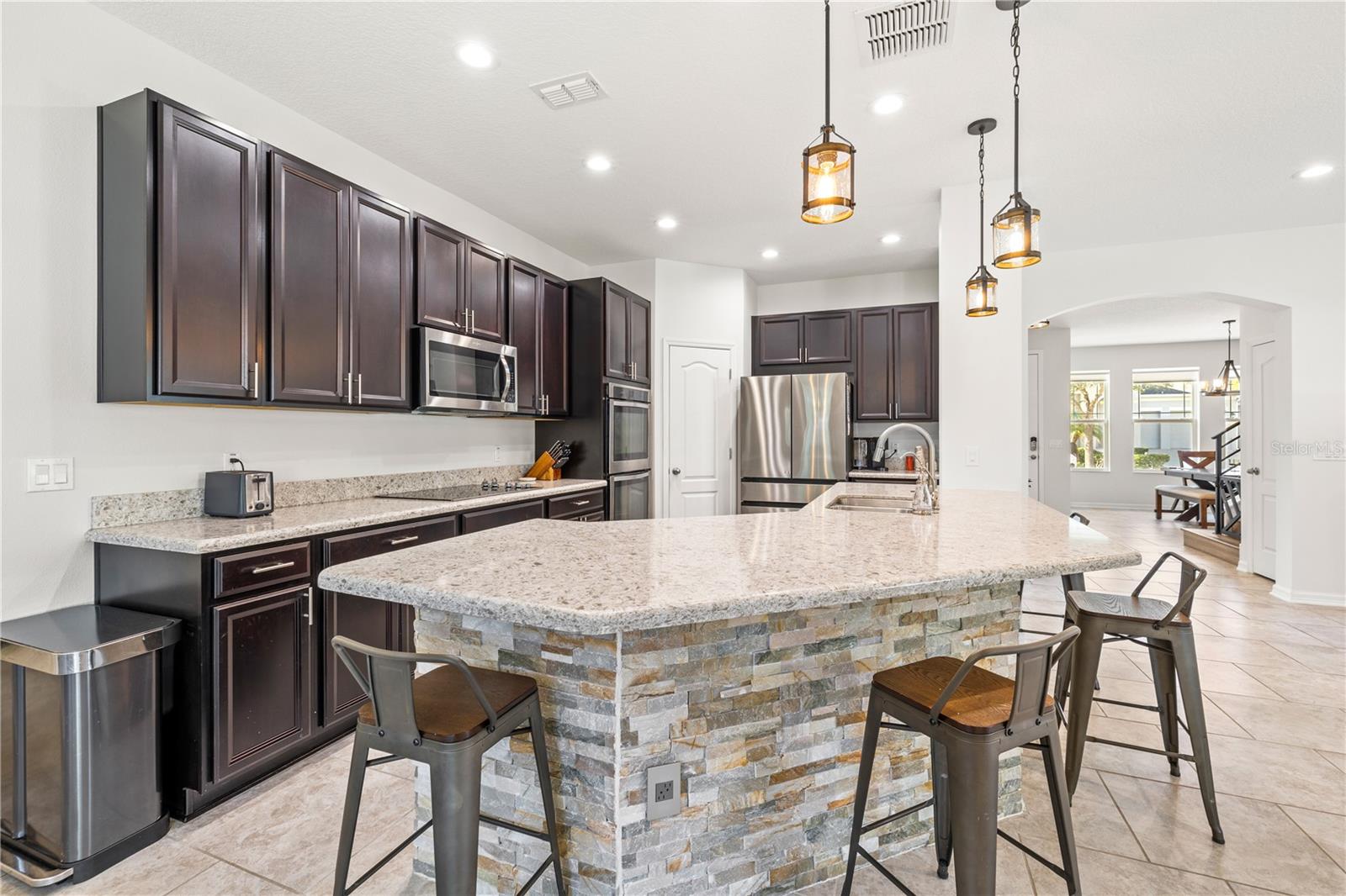 Image 46 of 72 For 14588 Magnolia Ridge Loop