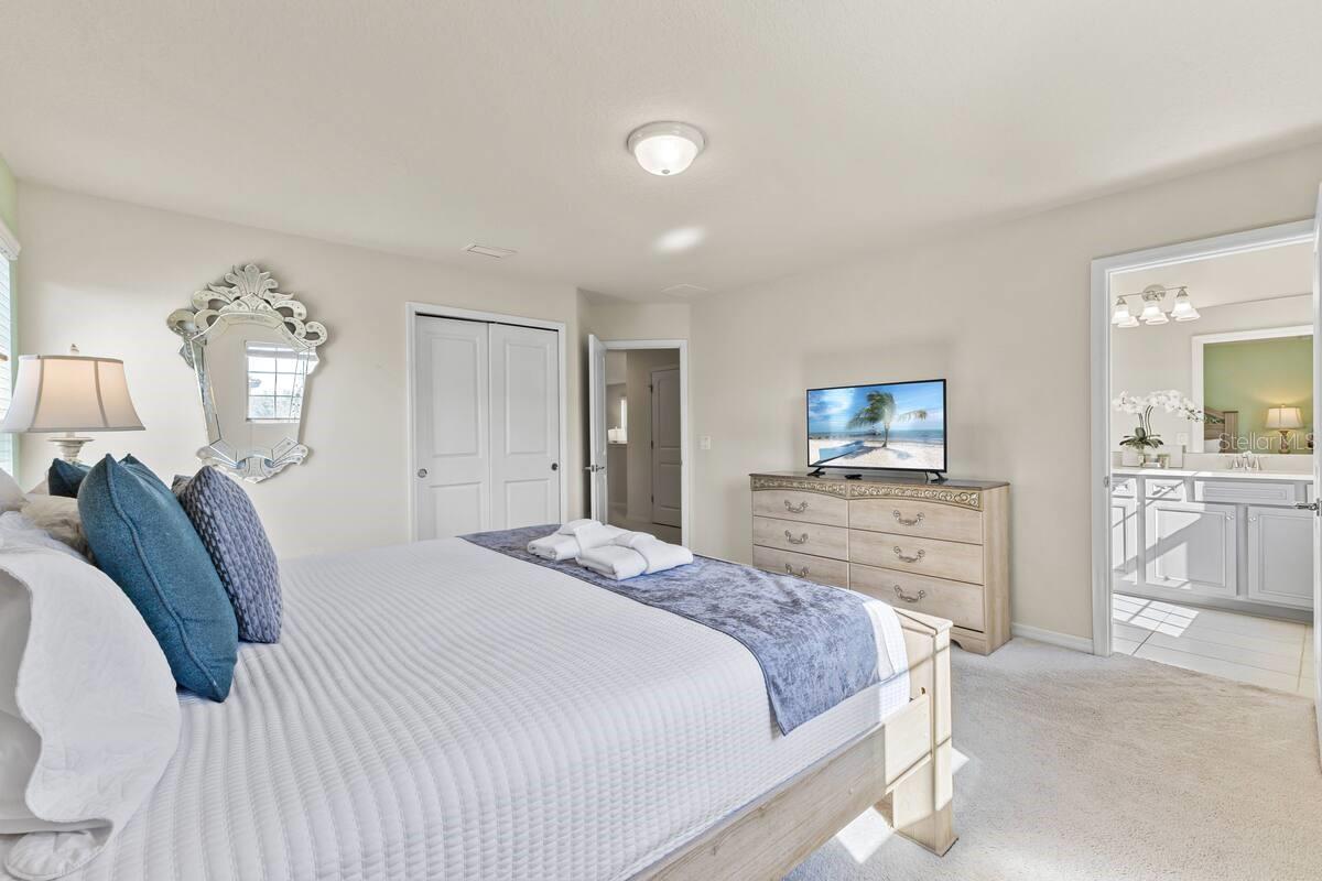 Image 12 of 18 For 5405 Misty Oak Circle