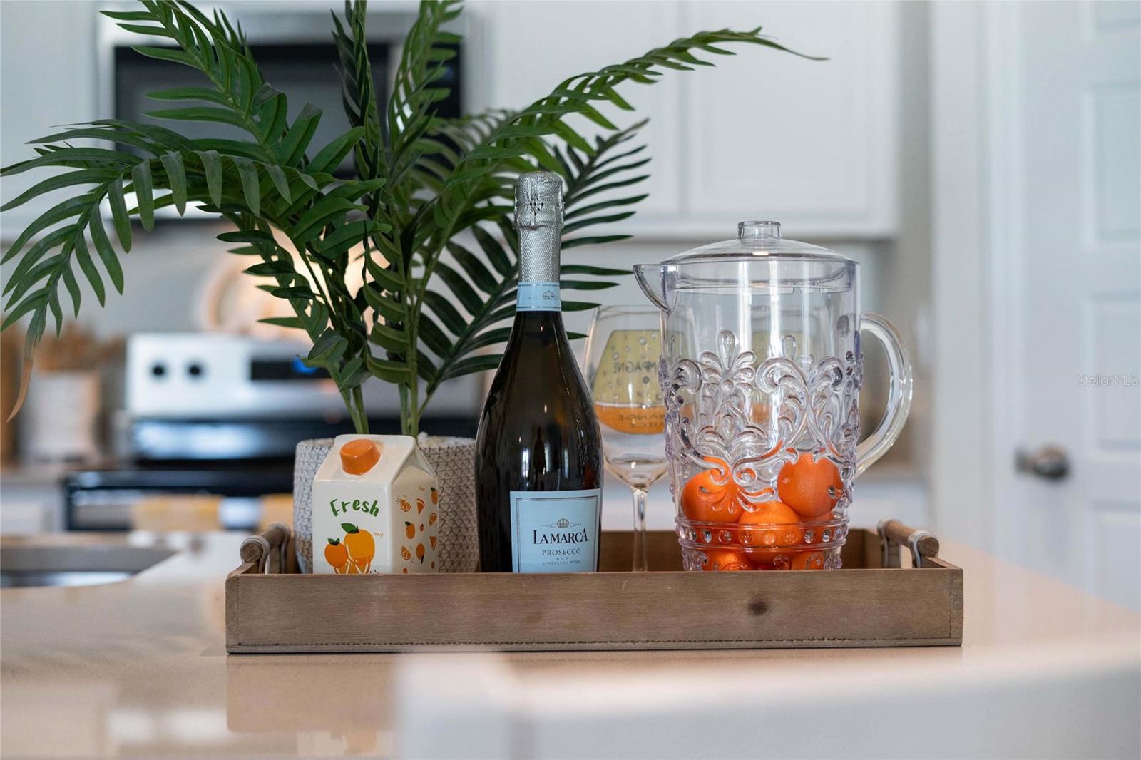 Image 8 of 39 For 8553 Cape Fox Cove