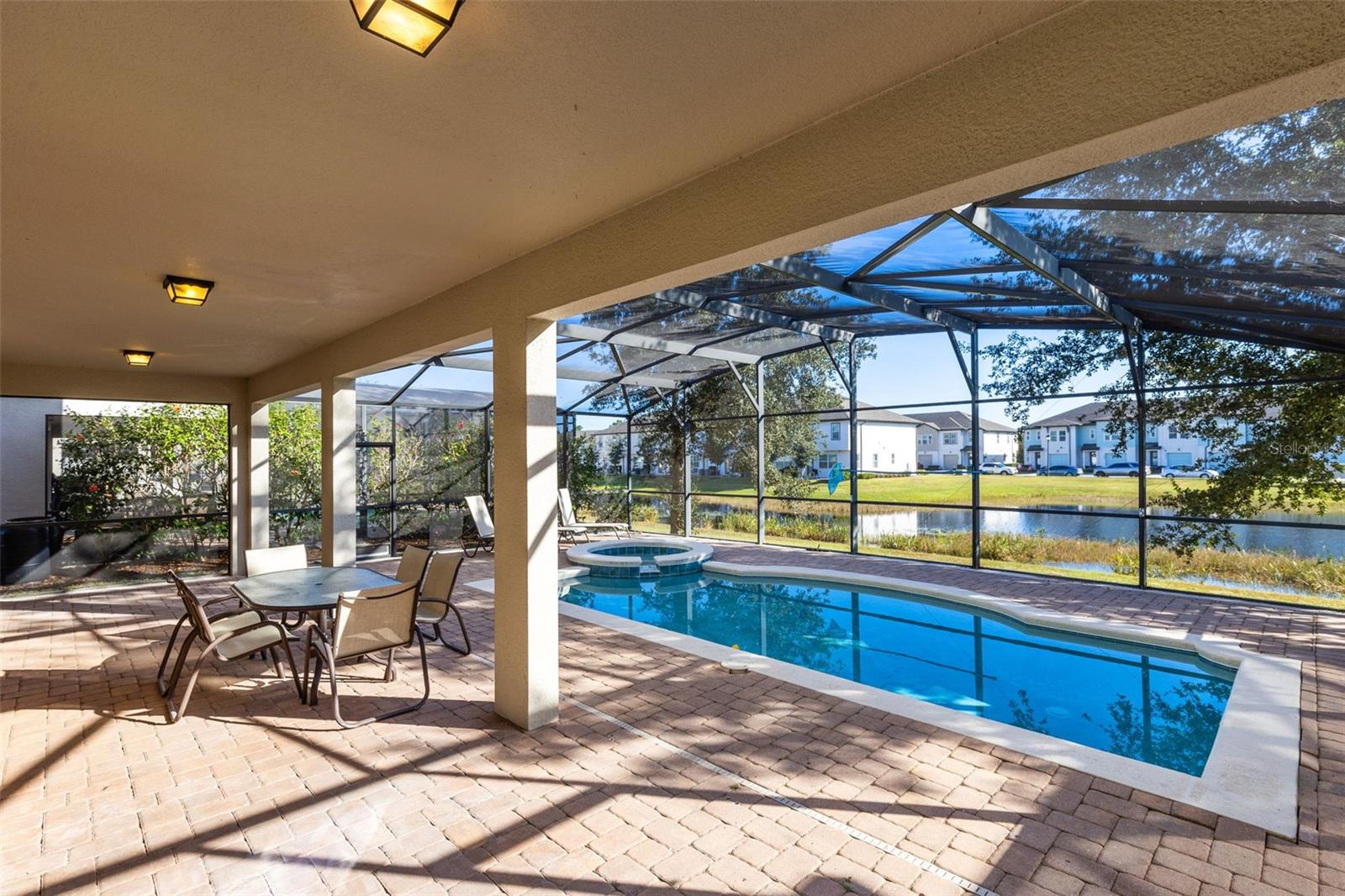 Image 10 of 36 For 1319 Yorkshire Court