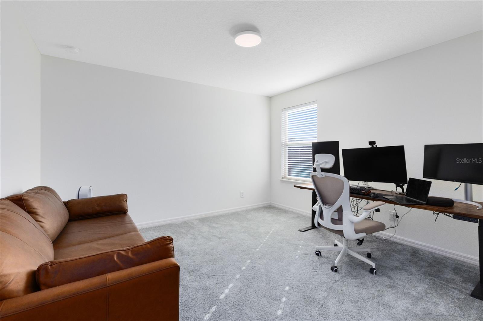 Image 24 of 36 For 1319 Yorkshire Court