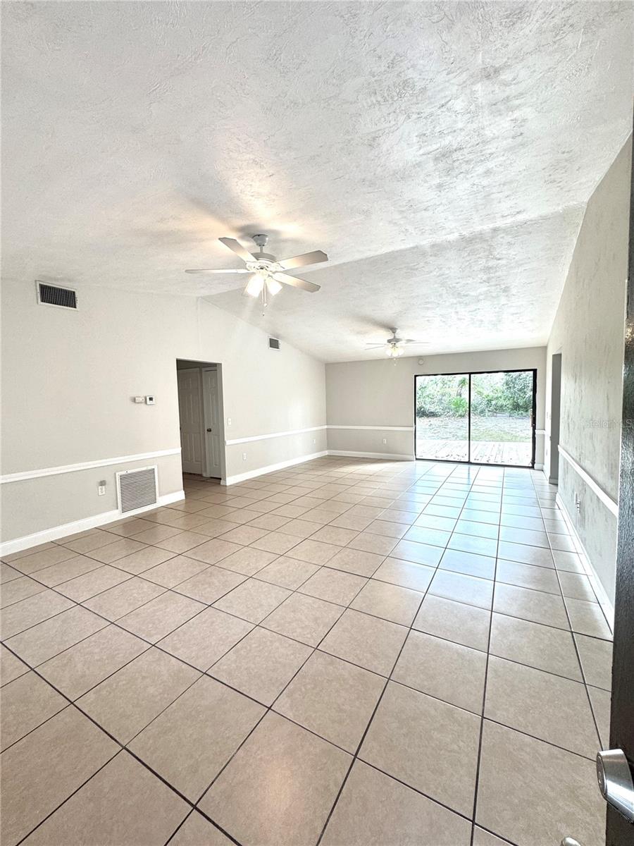 Image 4 of 26 For 2521 Tansboro Drive