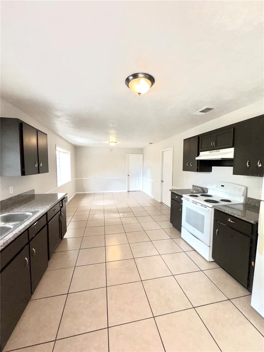 Image 9 of 26 For 2521 Tansboro Drive