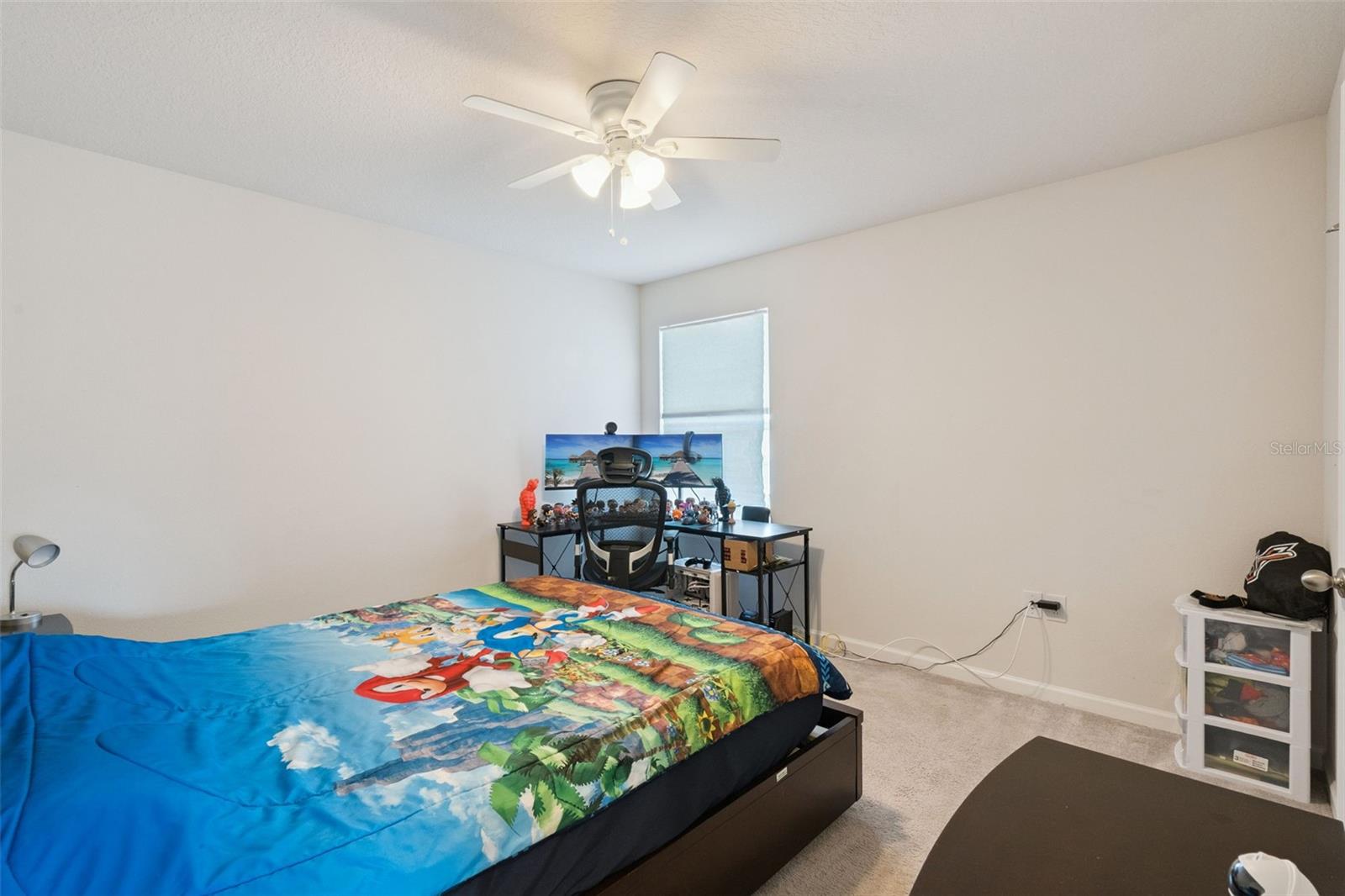 Image 18 of 29 For 100 Lavenna Avenue