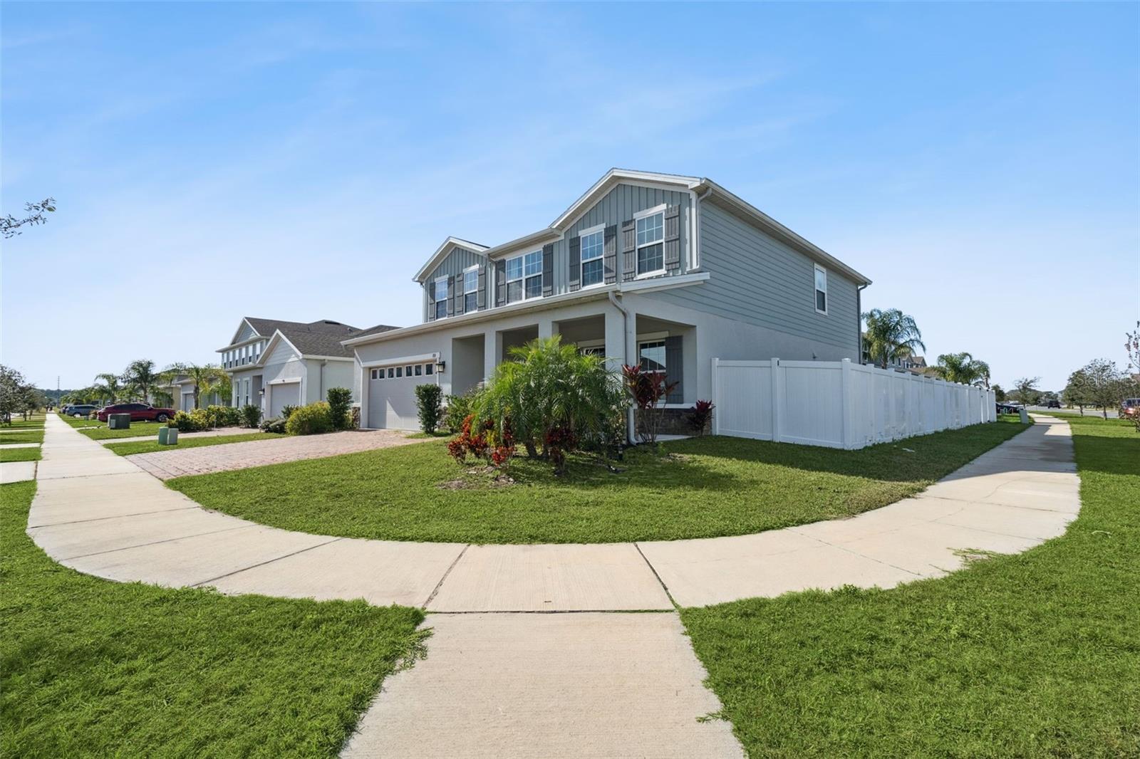 Image 2 of 29 For 100 Lavenna Avenue