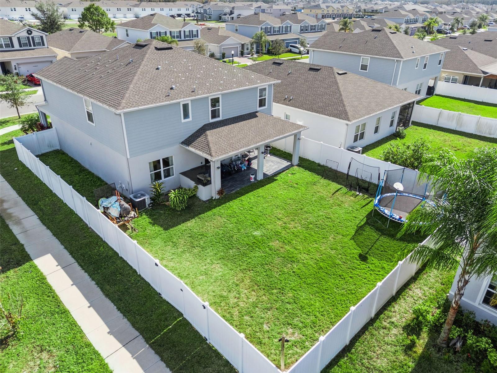 Image 26 of 29 For 100 Lavenna Avenue