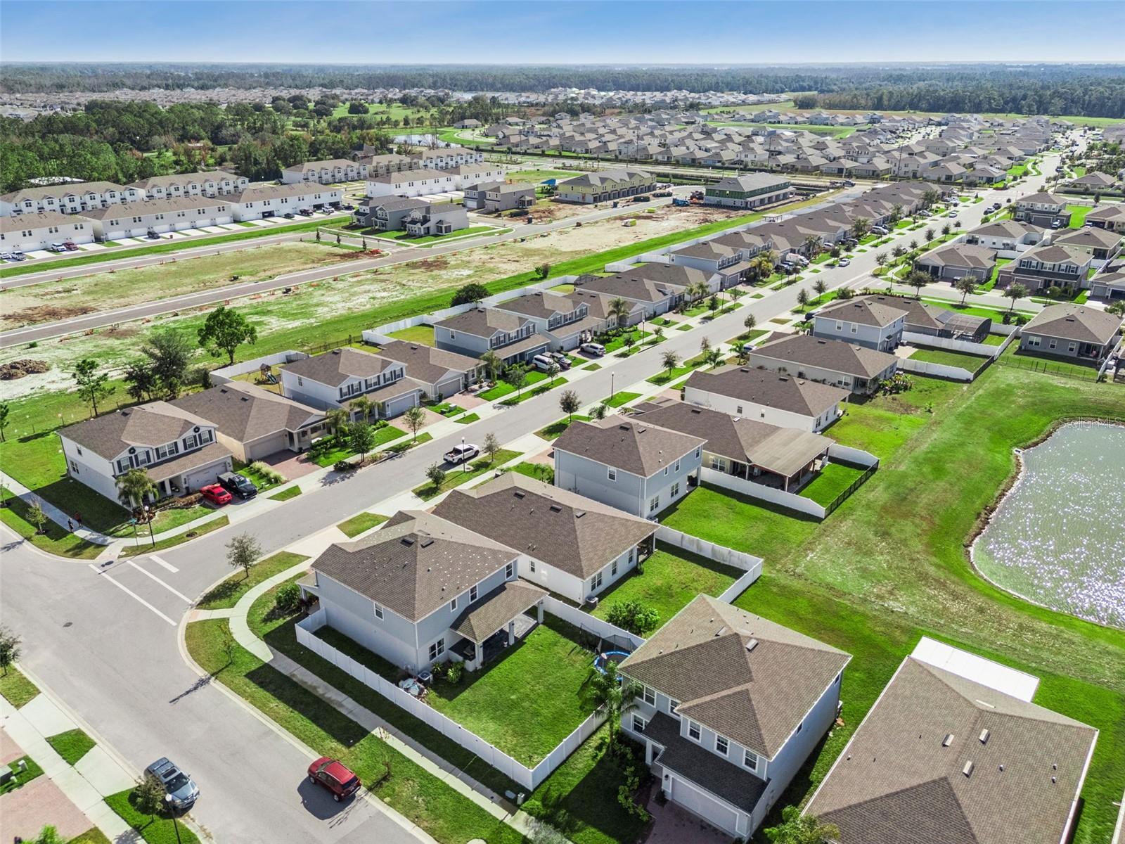 Image 27 of 29 For 100 Lavenna Avenue