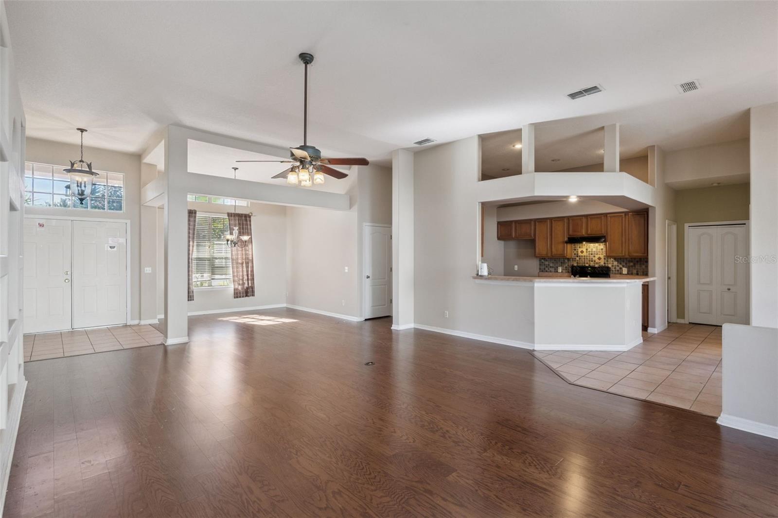 Image 4 of 35 For 774 Lancer Circle