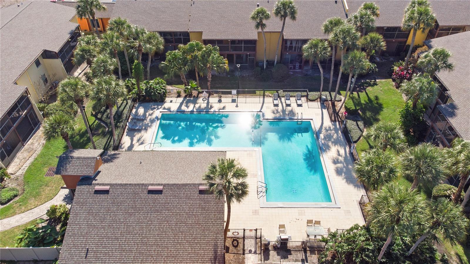 Image 6 of 23 For 758 Michigan Street 203